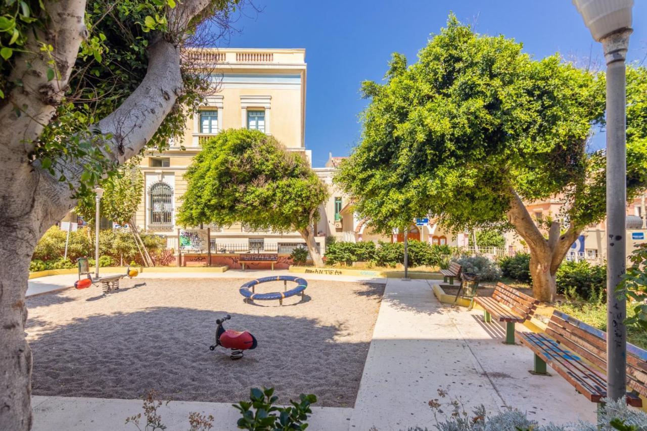 City Center With Free Parking And Port Side View Heraklion (Crete) Exterior foto