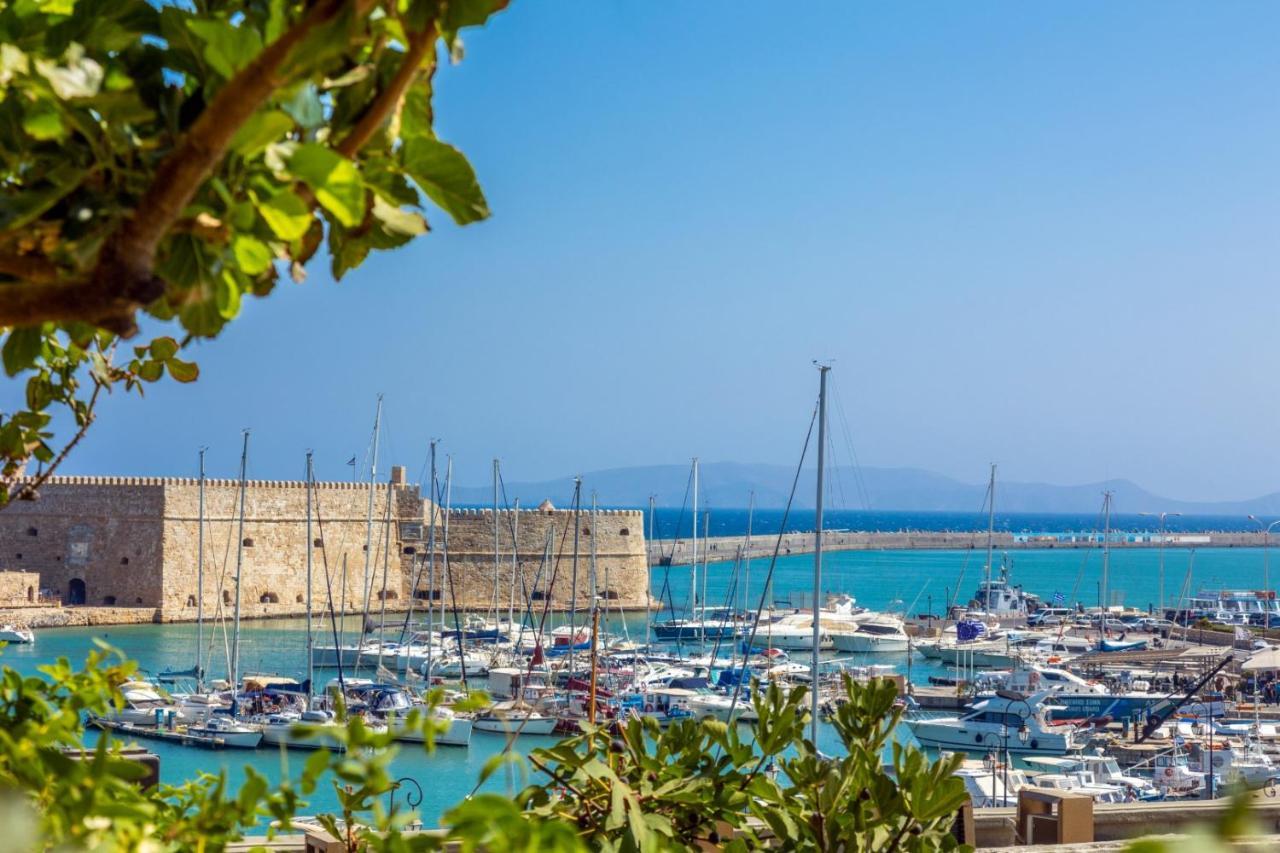 City Center With Free Parking And Port Side View Heraklion (Crete) Exterior foto