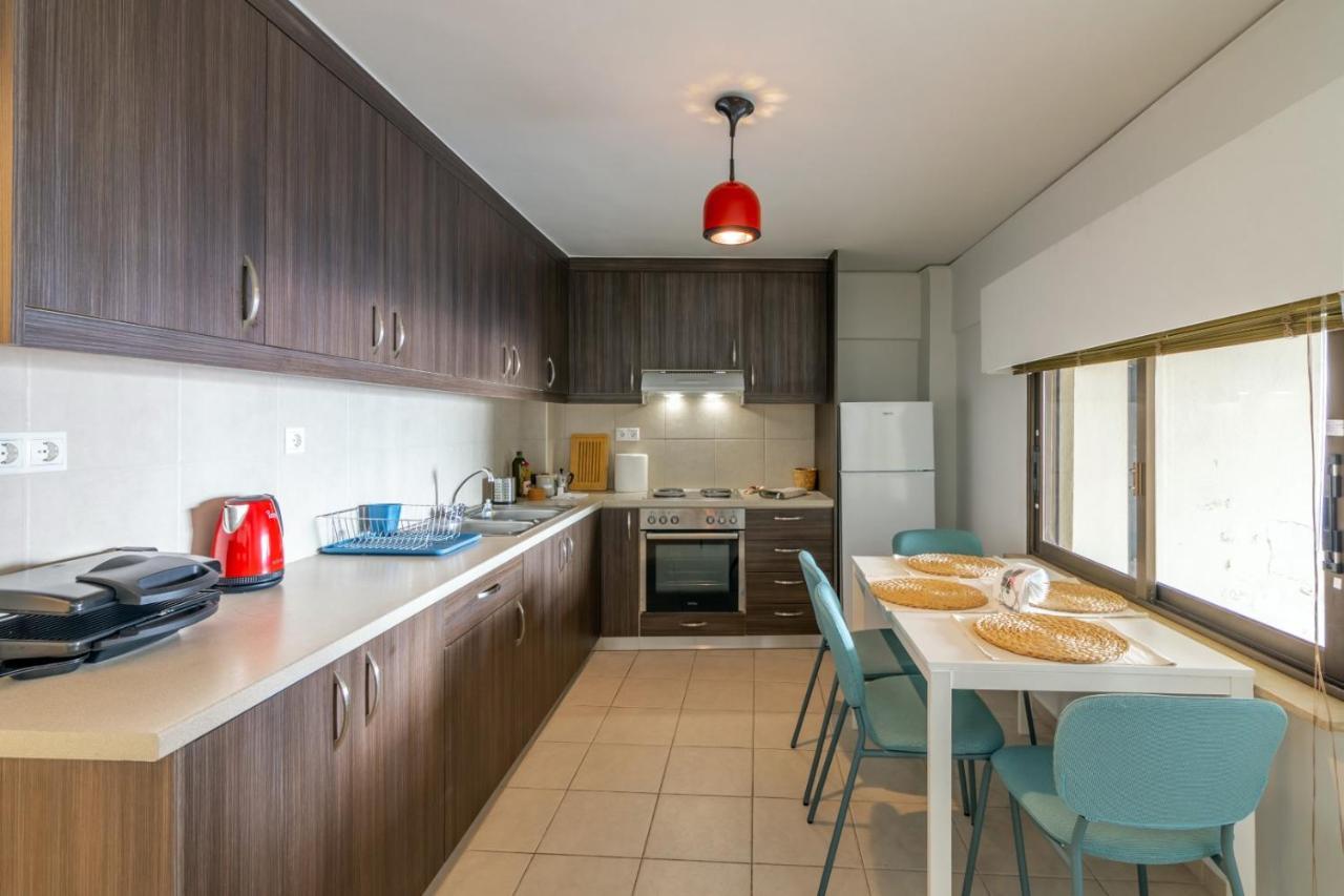 City Center With Free Parking And Port Side View Heraklion (Crete) Exterior foto